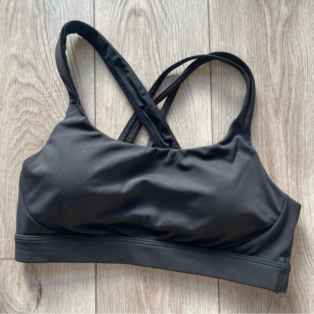 Athleta Train Free Bra - Size M - Like New